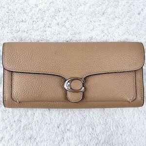 COACH 93983 Tabby Stone Pebble Leather Long Tri-Fold Wallet